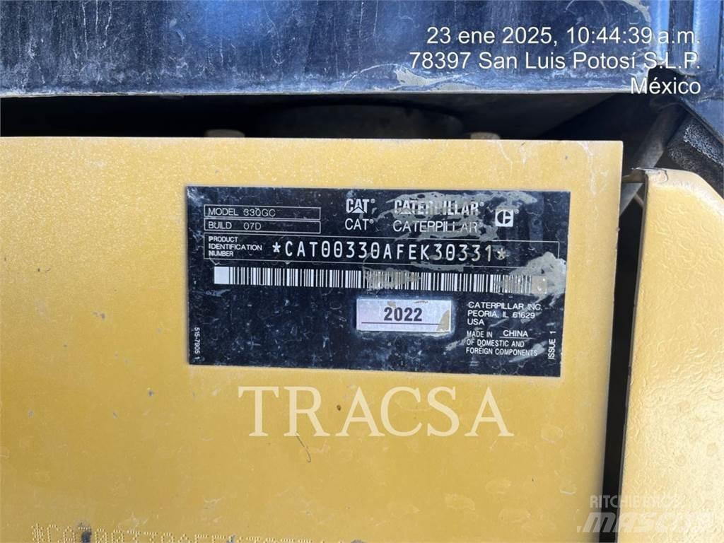 CAT 330GC Bageri guseničari