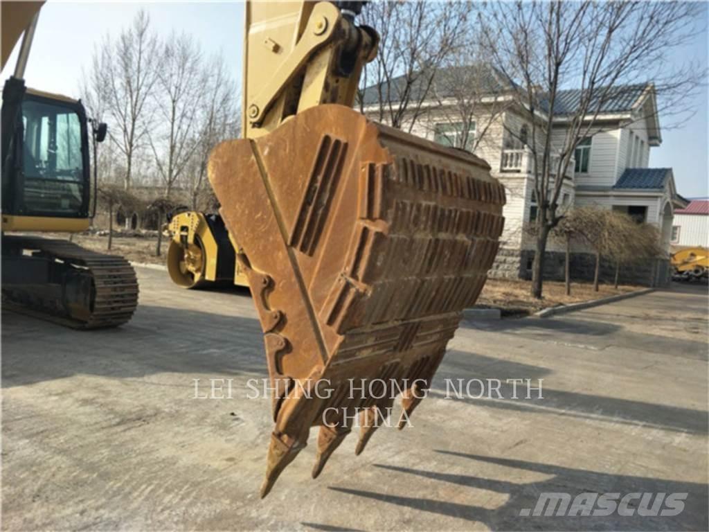 CAT 336D2 Bageri guseničari