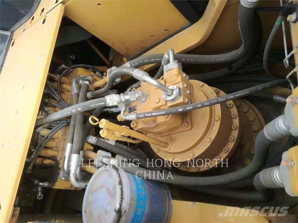CAT 336D2 Bageri guseničari