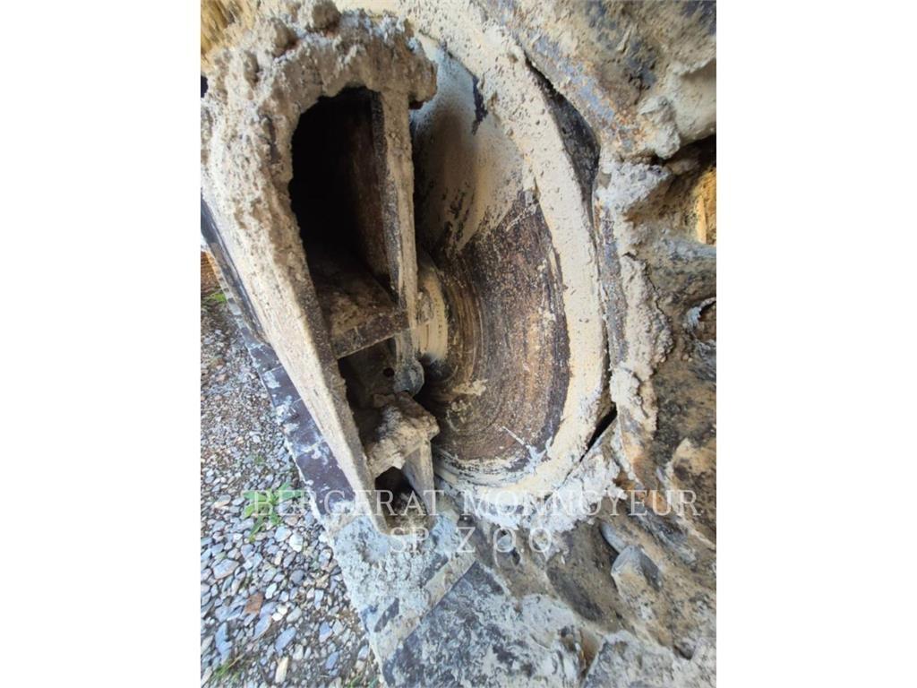 CAT 340 Bageri guseničari