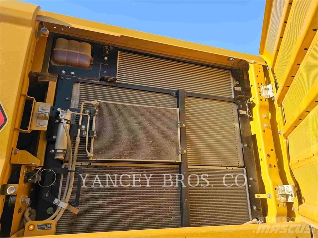 CAT 34008 Bageri guseničari