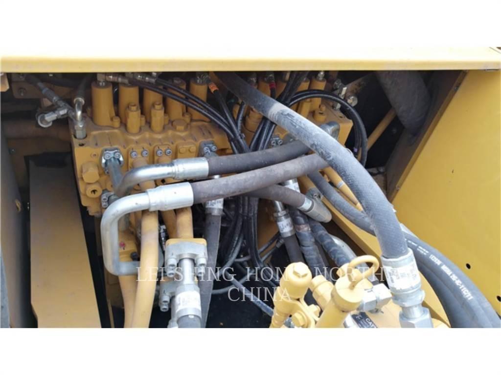 CAT 340D2L Bageri guseničari