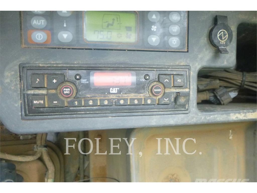 CAT 349FL Bageri guseničari