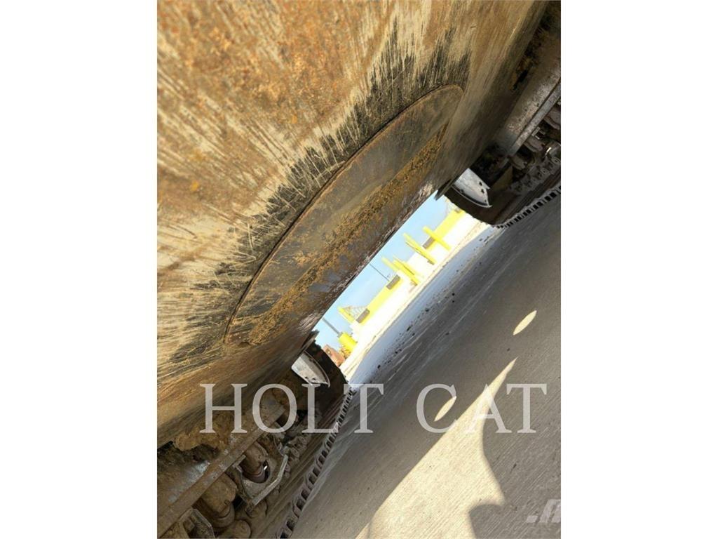 CAT 352 11 Bageri guseničari