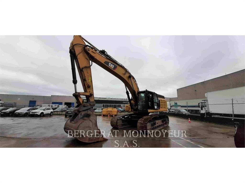 CAT 352F Bageri guseničari