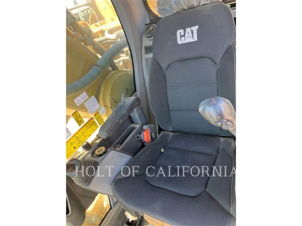 CAT 352FG Bageri guseničari