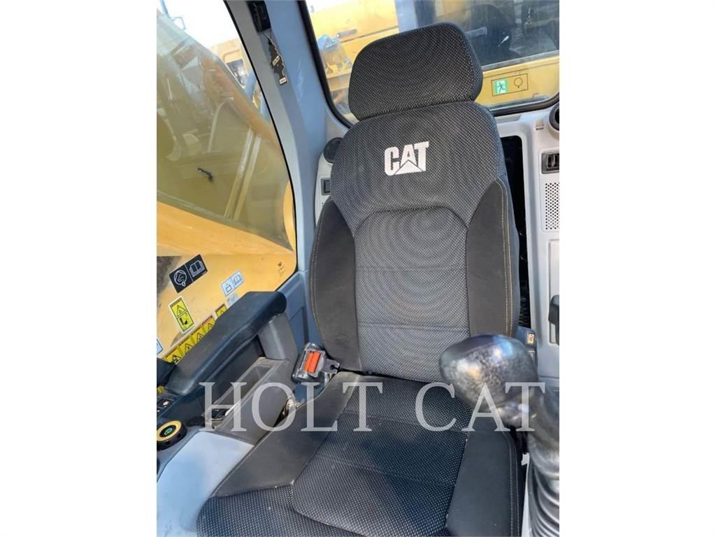 CAT 374 Bageri guseničari