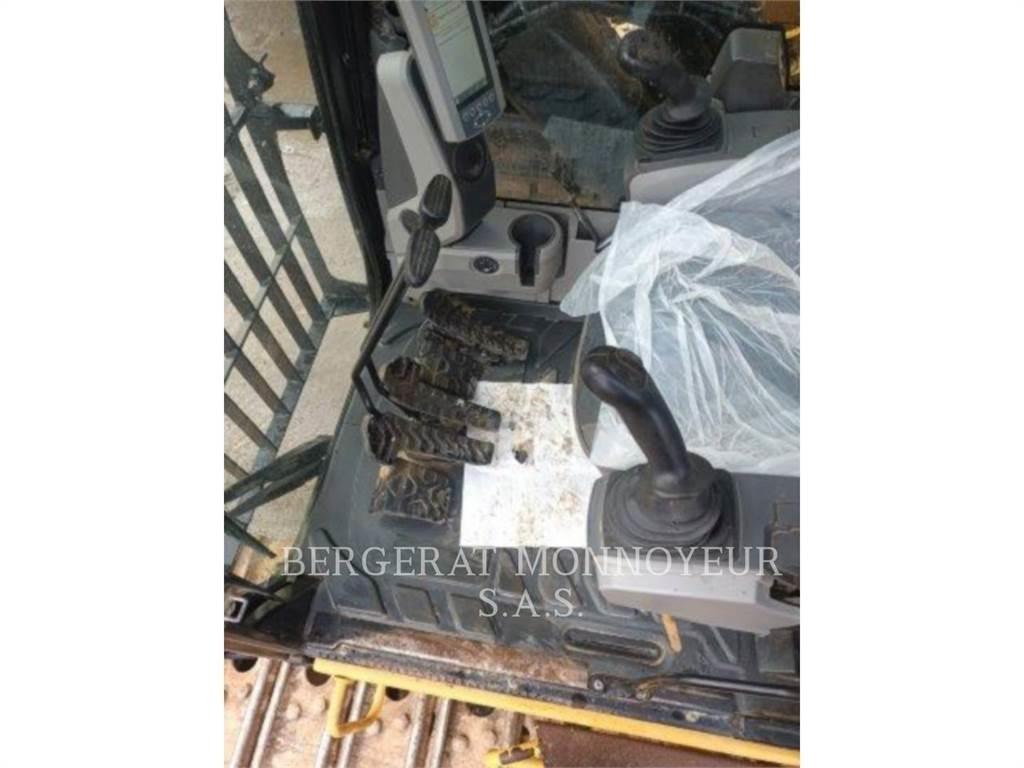 CAT 374F Bageri guseničari