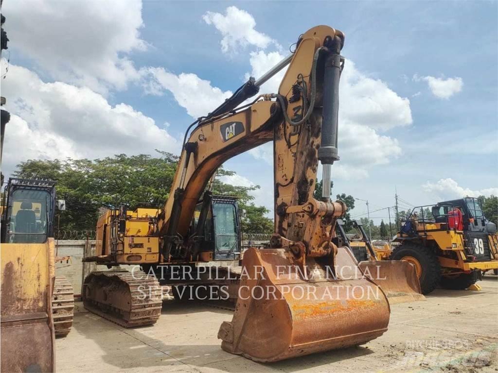 CAT 374F Bageri guseničari