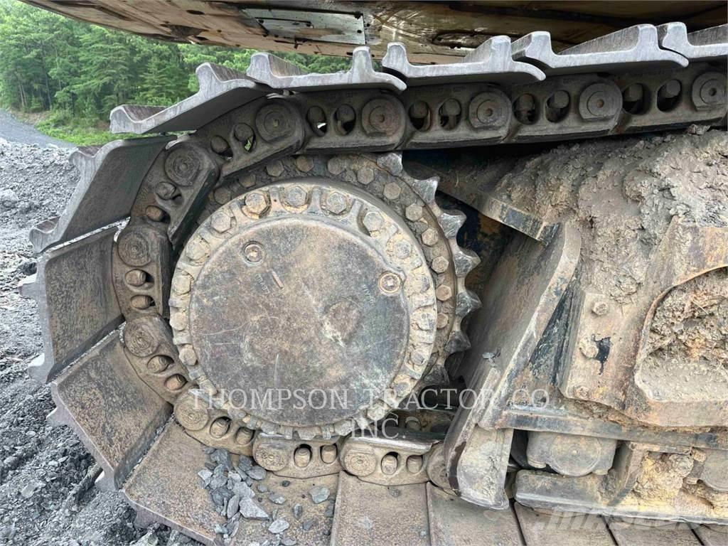 CAT 390FL Bageri guseničari
