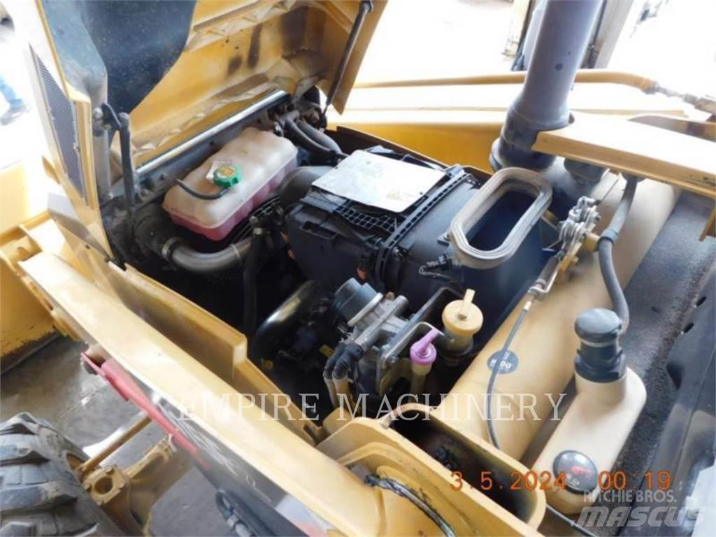 CAT 415F2 4EOP Rovokopači
