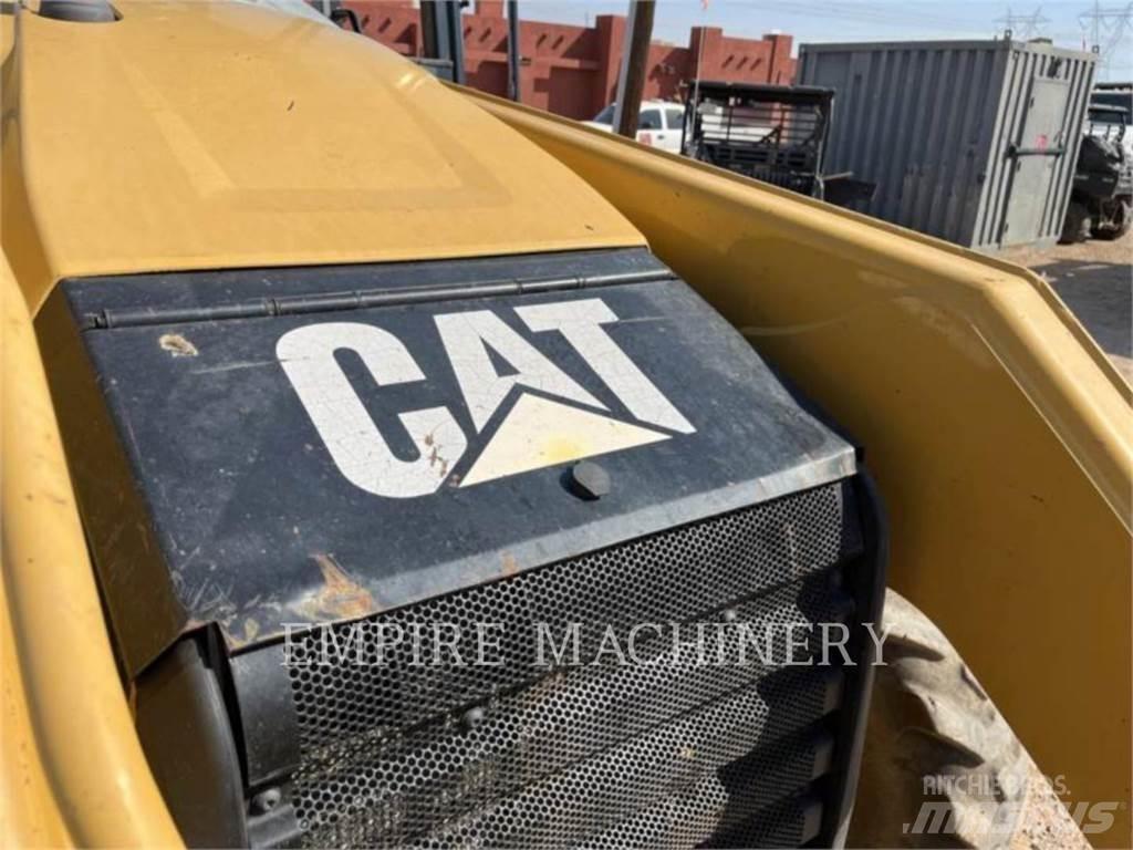 CAT 415F2 IL Utovarivači na točkove