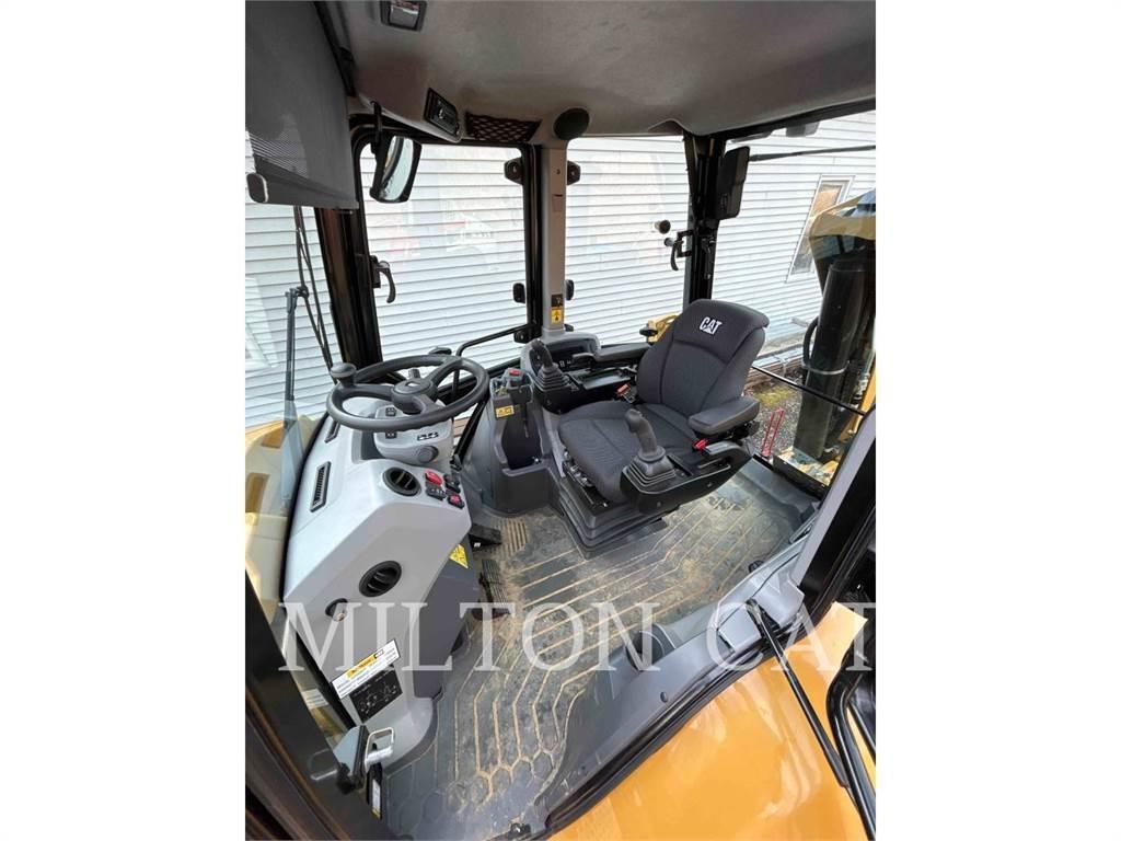 CAT 42007XE Rovokopači