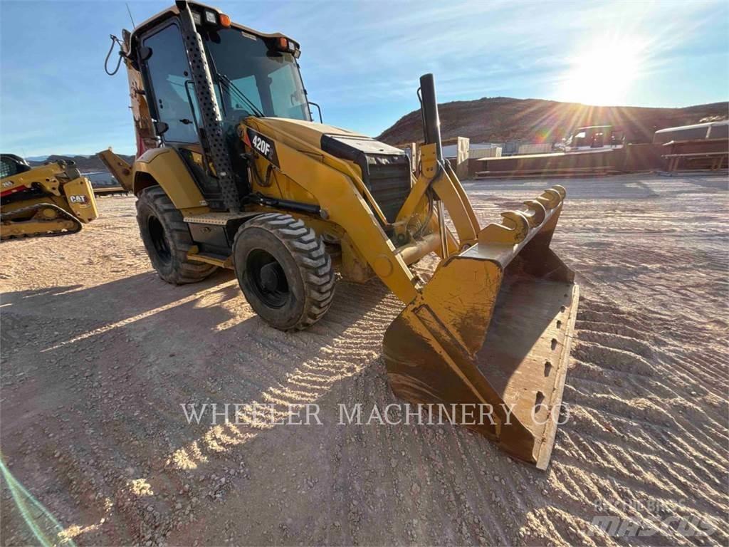 CAT 420F2 Rovokopači