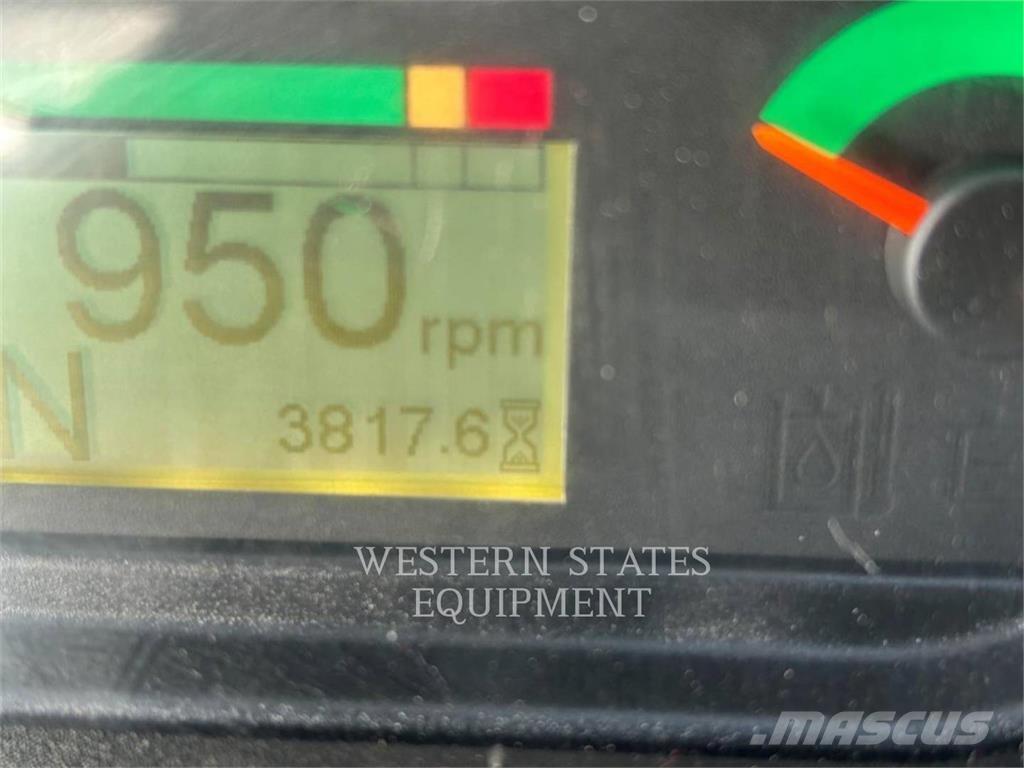 CAT 420F2 Rovokopači