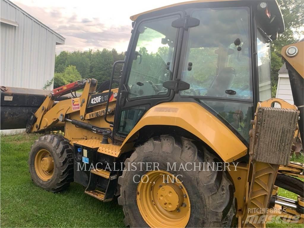 CAT 420F2IT Rovokopači