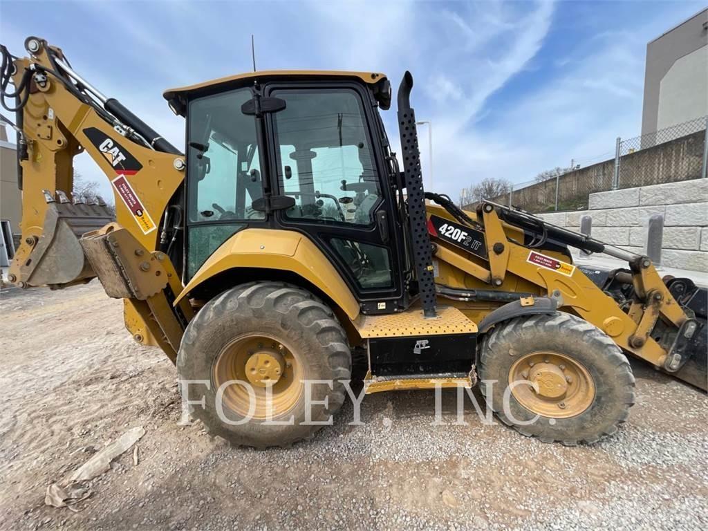 CAT 420F2IT Rovokopači