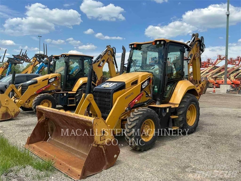 CAT 420F2ST Rovokopači