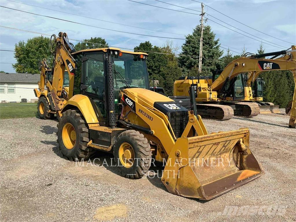 CAT 420F2ST Rovokopači