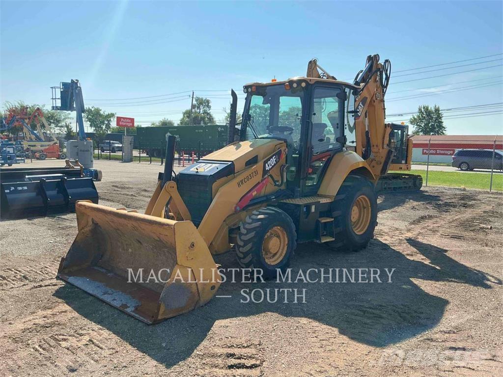 CAT 420F2ST Rovokopači