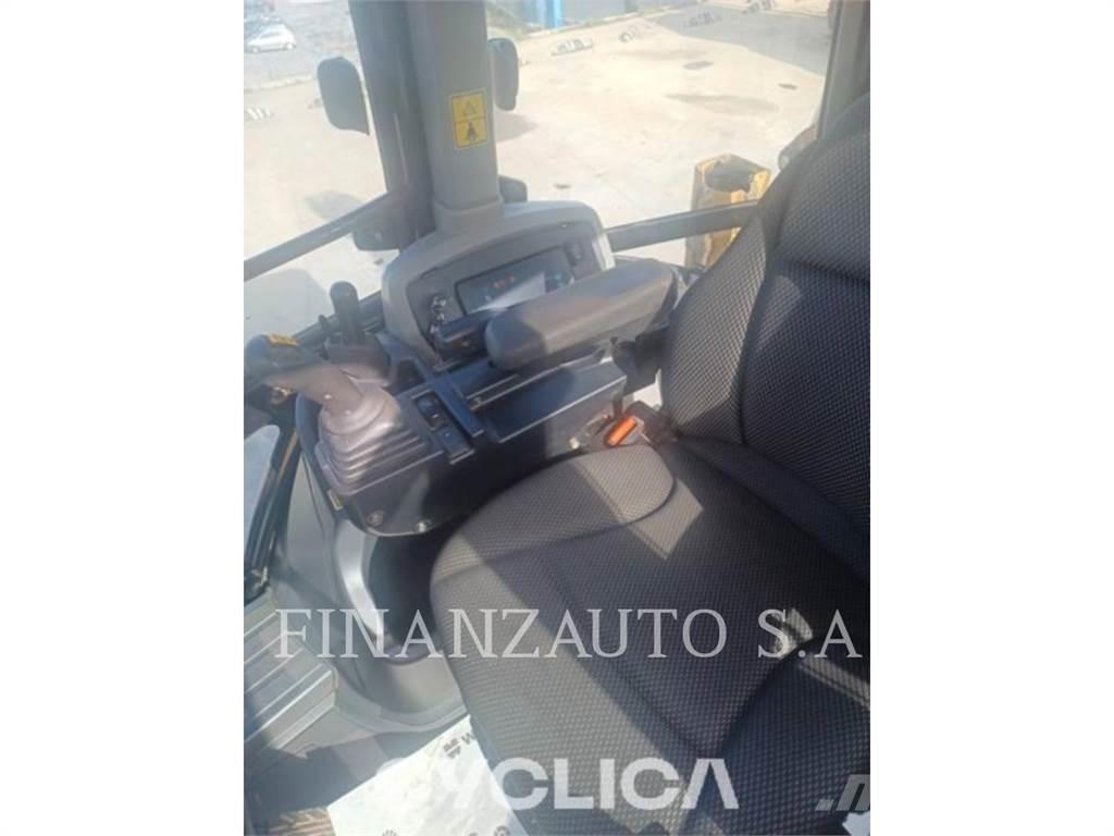 CAT 432F Rovokopači
