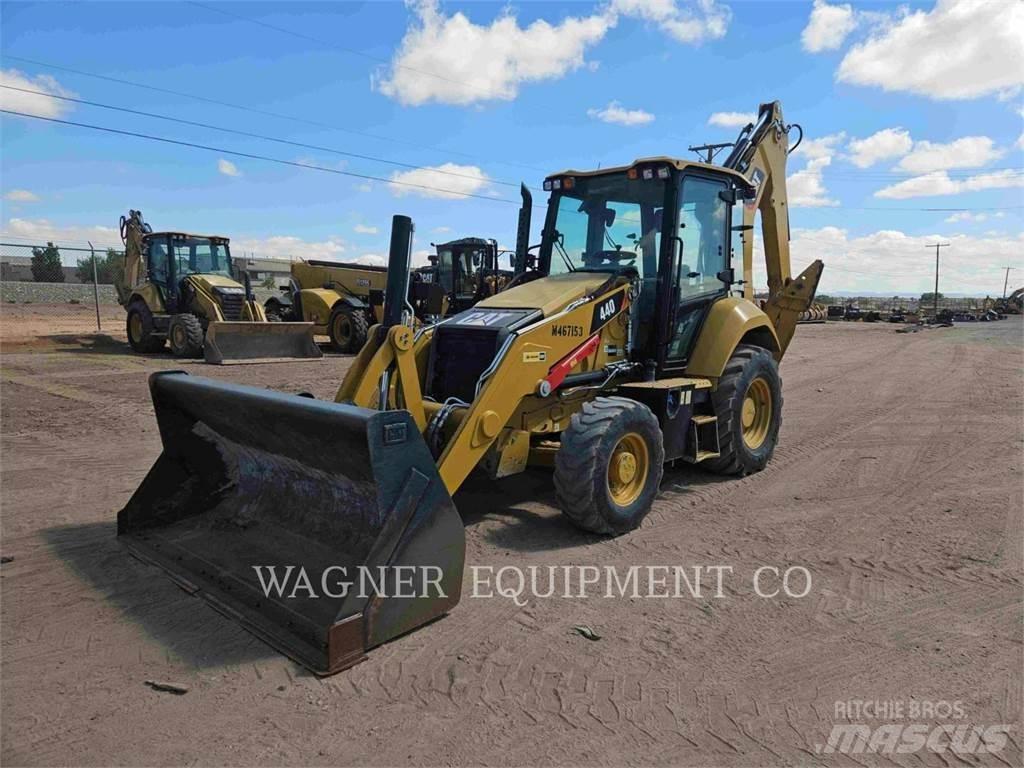 CAT 440 Rovokopači