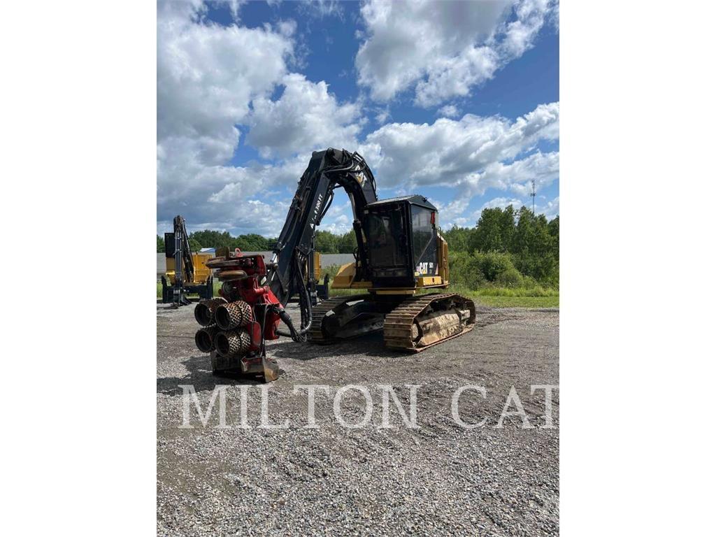 CAT 501 Šumarski traktori