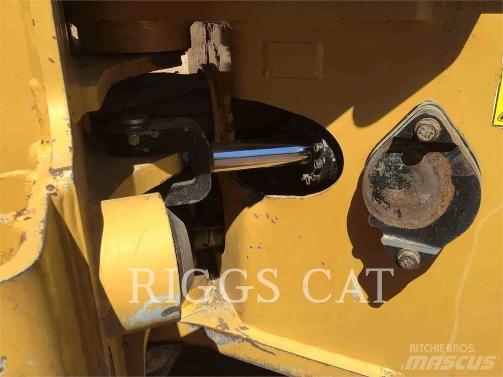 CAT 563C Mašine za sečenje drveća