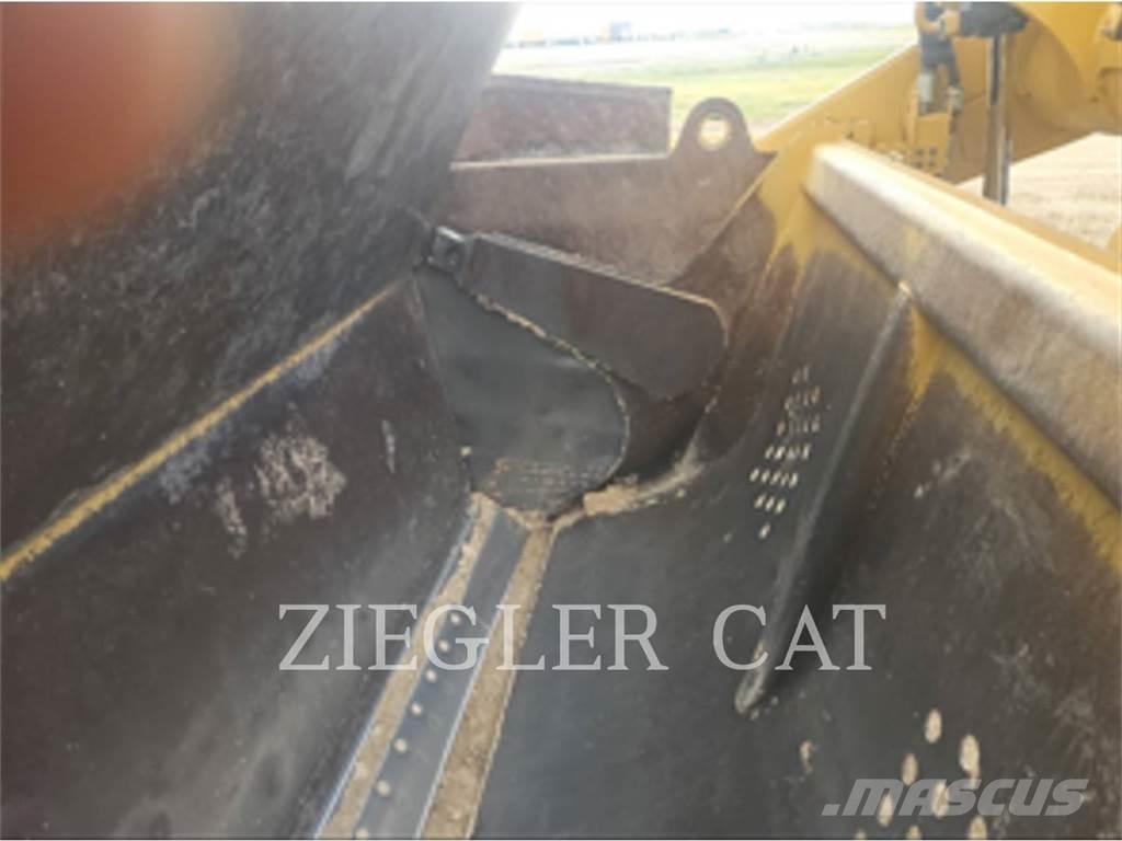 CAT 627K Polovni strugači