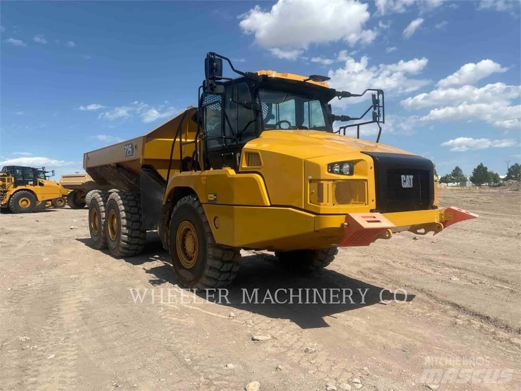 CAT 725 Zglobni damperi