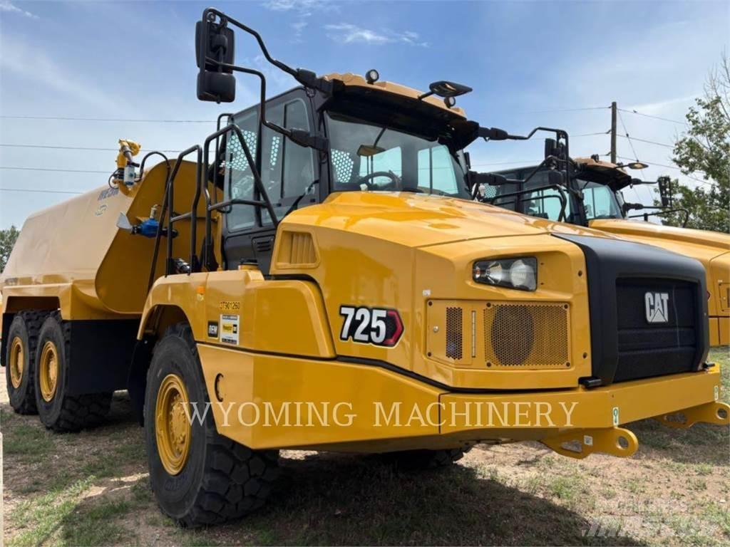 CAT 725 Zglobni damperi