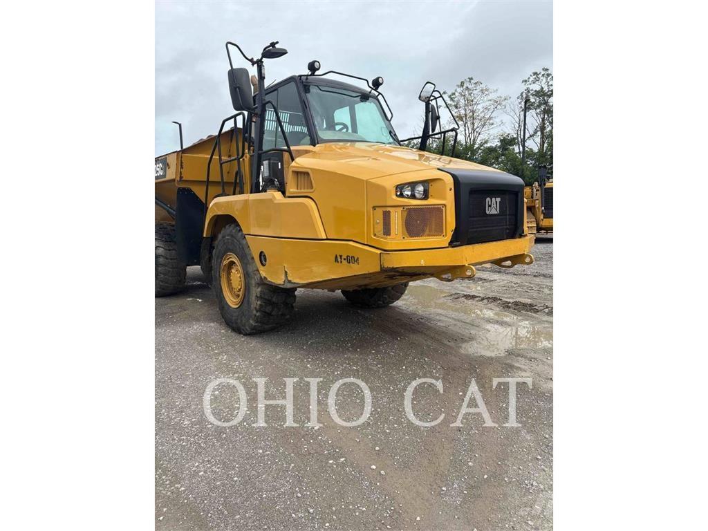 CAT 725 C2 Zglobni damperi