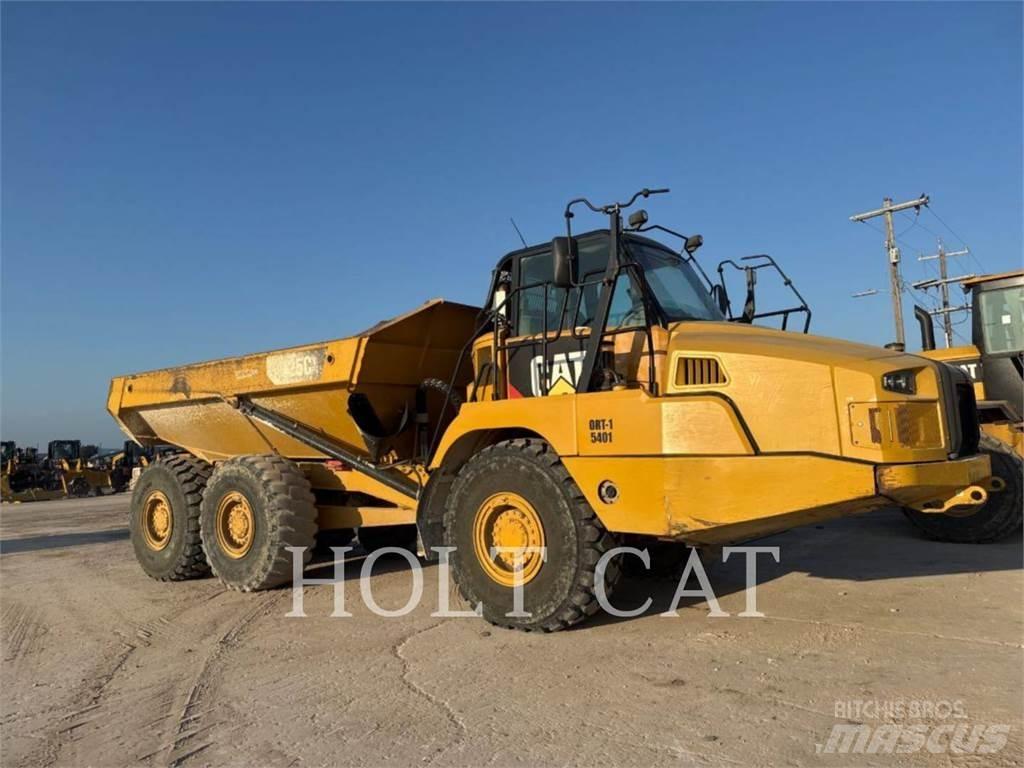 CAT 725C Zglobni damperi