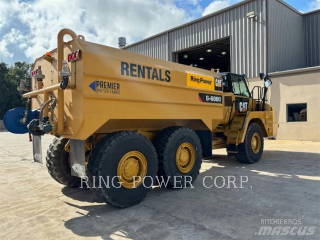 CAT 725CWW Kamioni cisterne