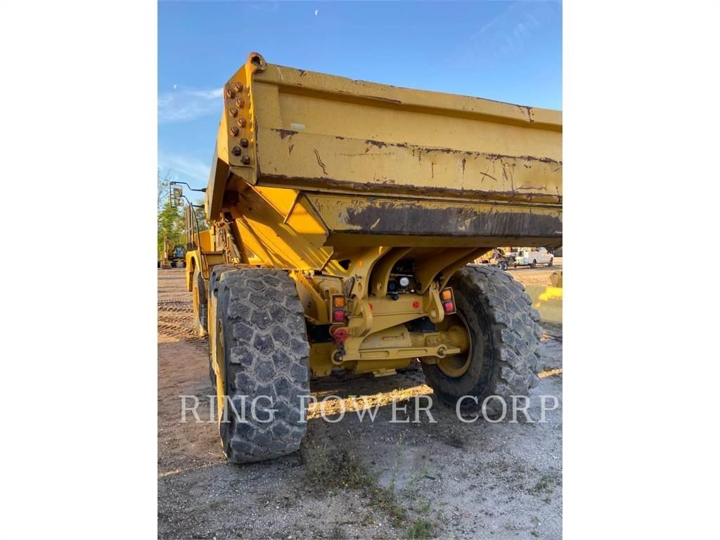 CAT 725WW Kamioni cisterne