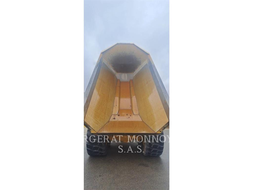 CAT 730 Zglobni damperi