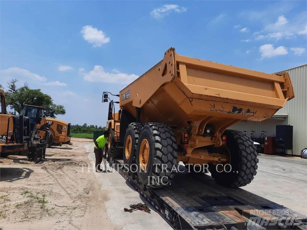 CAT 730 Zglobni damperi