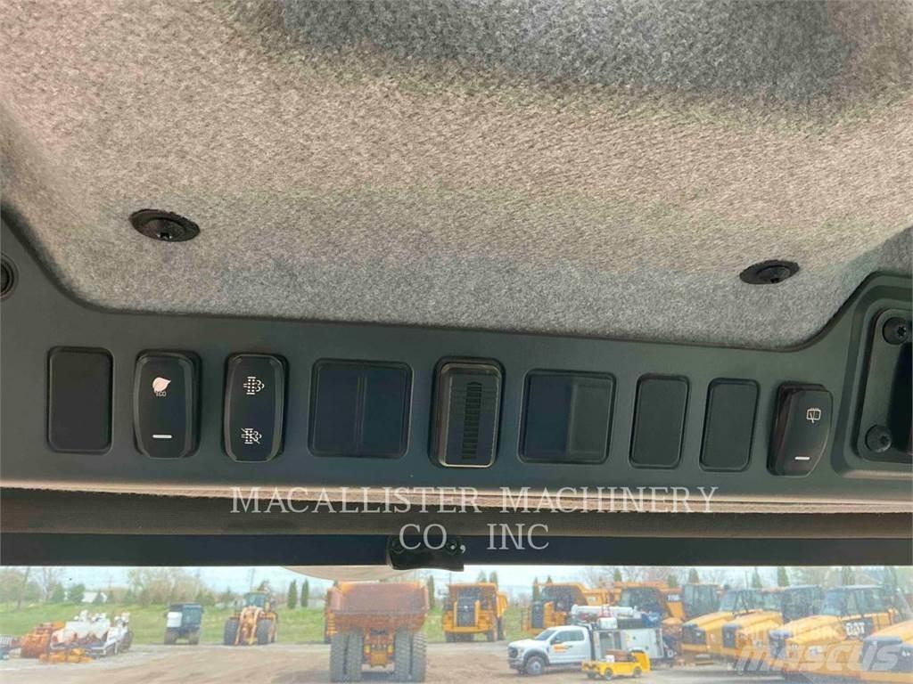 CAT 730 Zglobni damperi