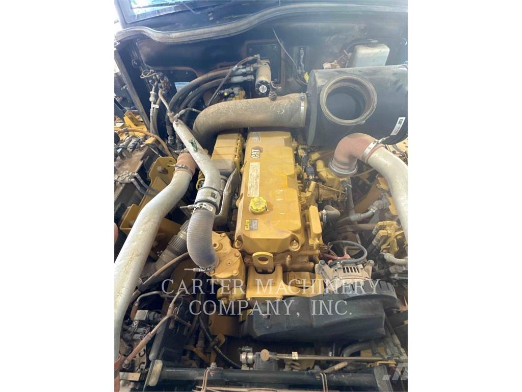 CAT 730TG Zglobni damperi