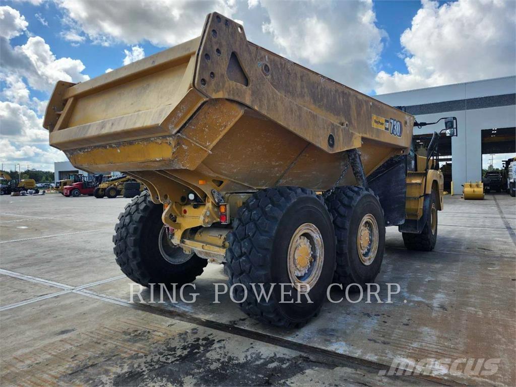 CAT 730WW Kamioni cisterne