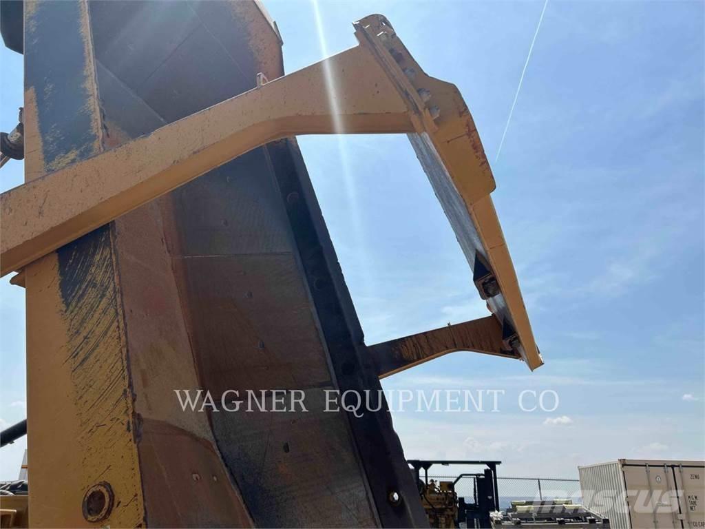 CAT 735C Zglobni damperi