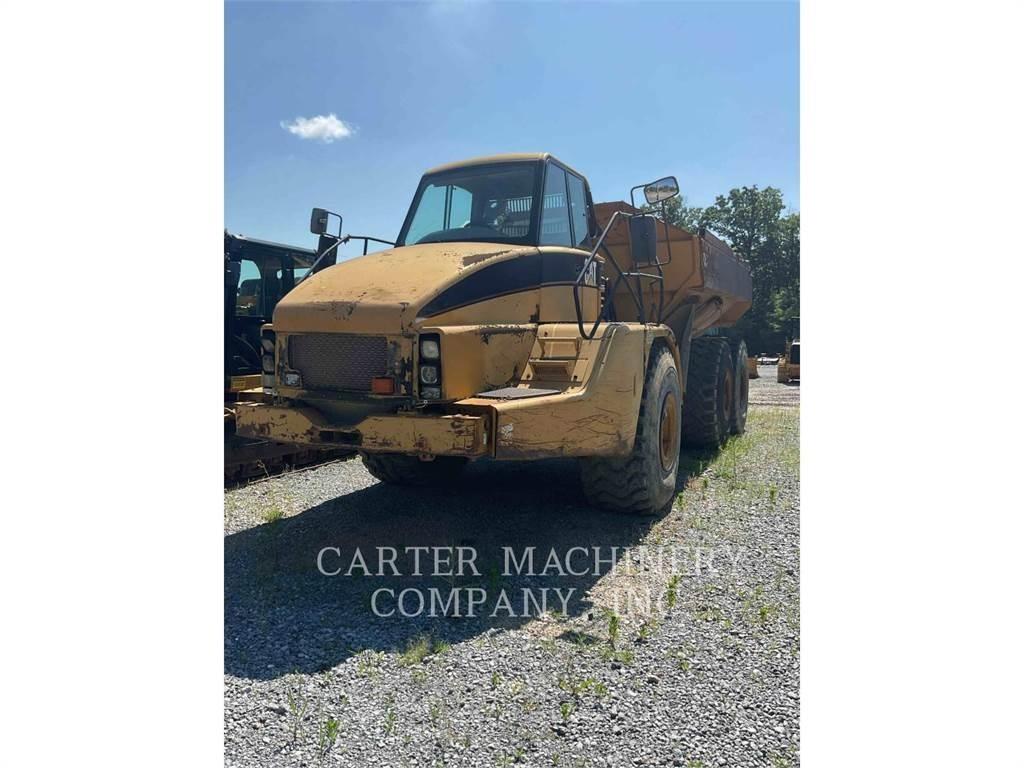 CAT 740 Zglobni damperi