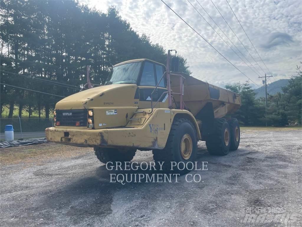 CAT 740 Zglobni damperi