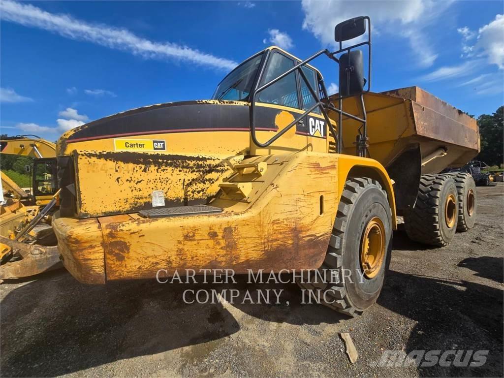 CAT 740 Zglobni damperi