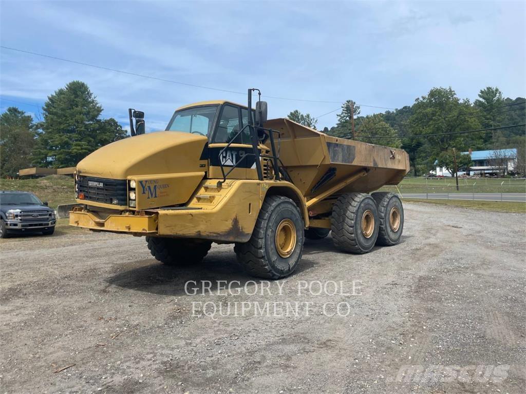 CAT 740 Zglobni damperi