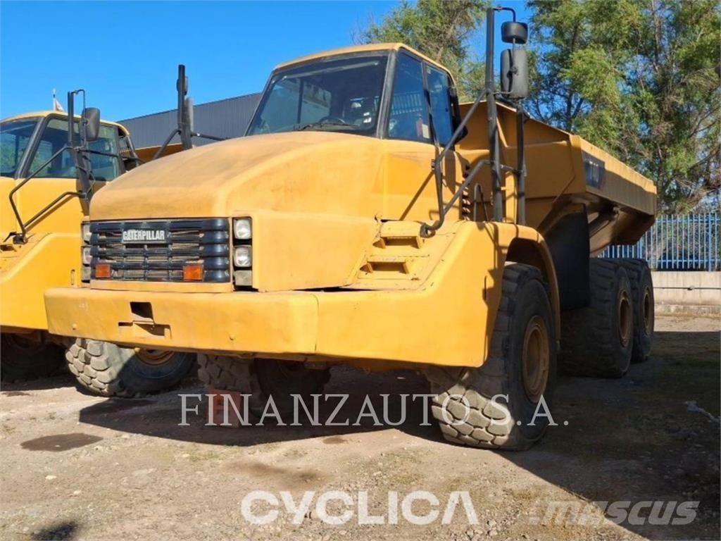 CAT 740 Zglobni damperi