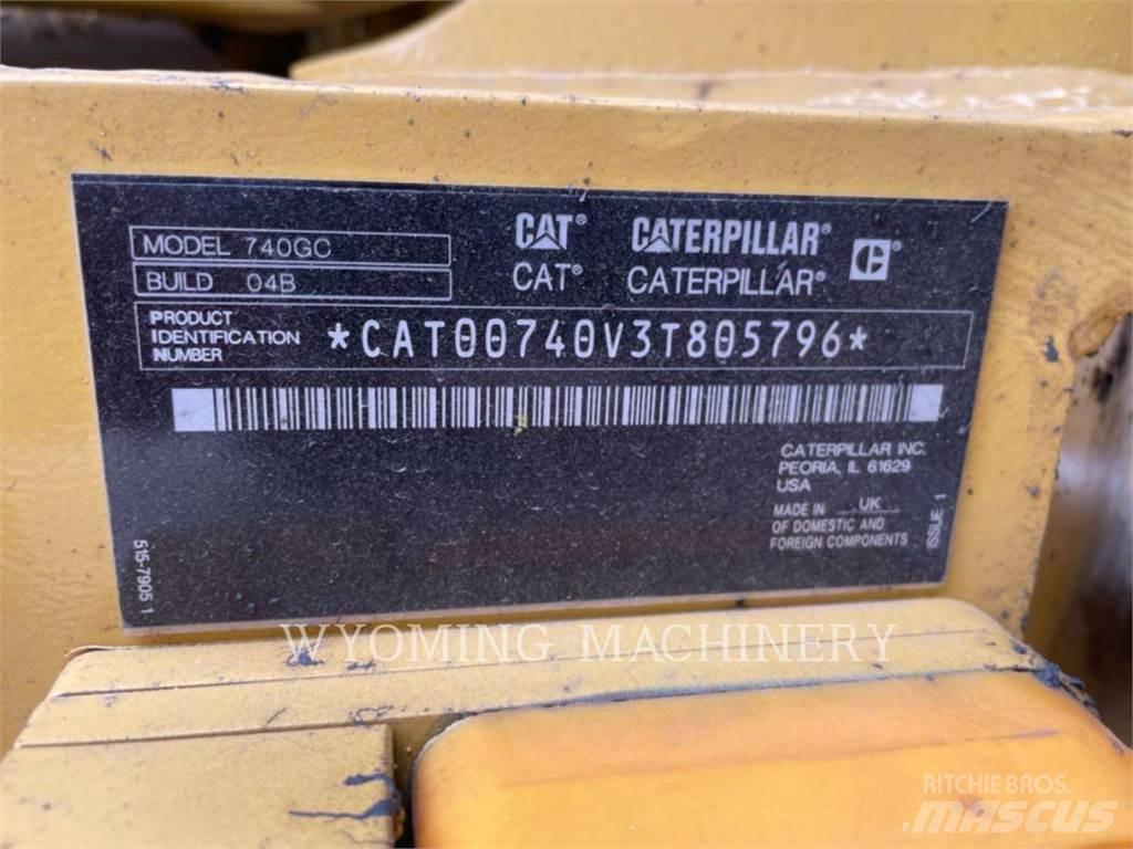 CAT 740 GC Zglobni damperi