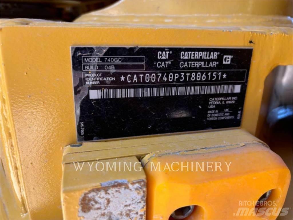 CAT 740 GC Zglobni damperi