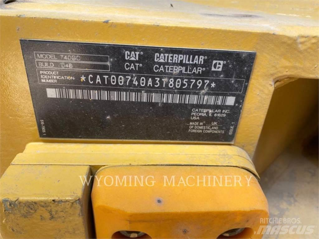 CAT 740 GC Zglobni damperi