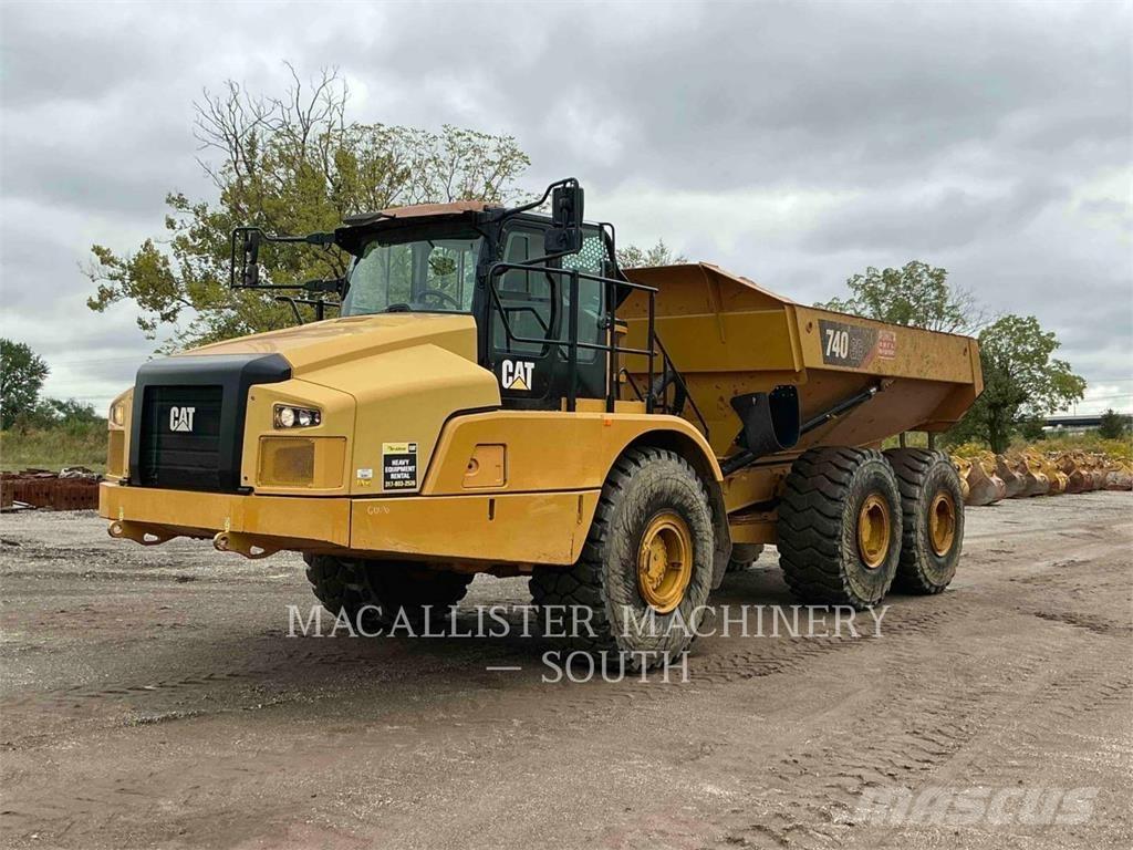 CAT 740 GC Zglobni damperi